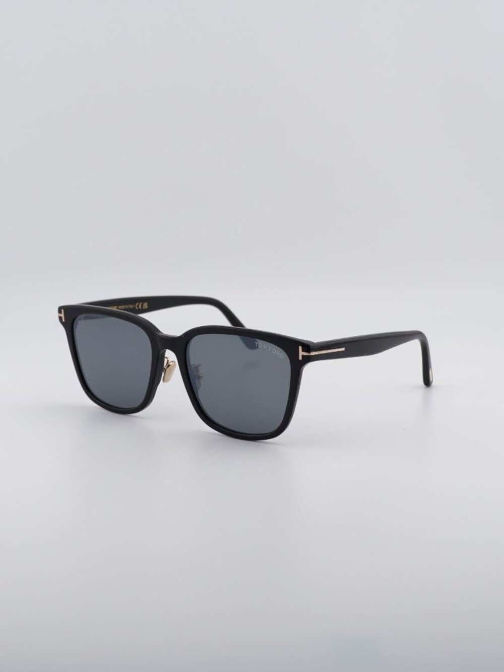 Tom Ford FT1136-K 01B Sunglasses Black Square Frame, Smoke Lenses